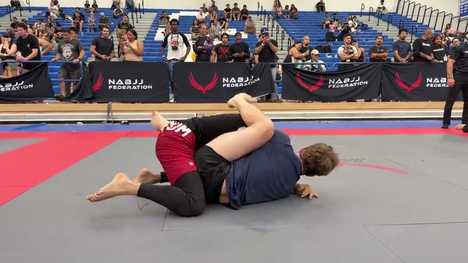Closed guard exchange